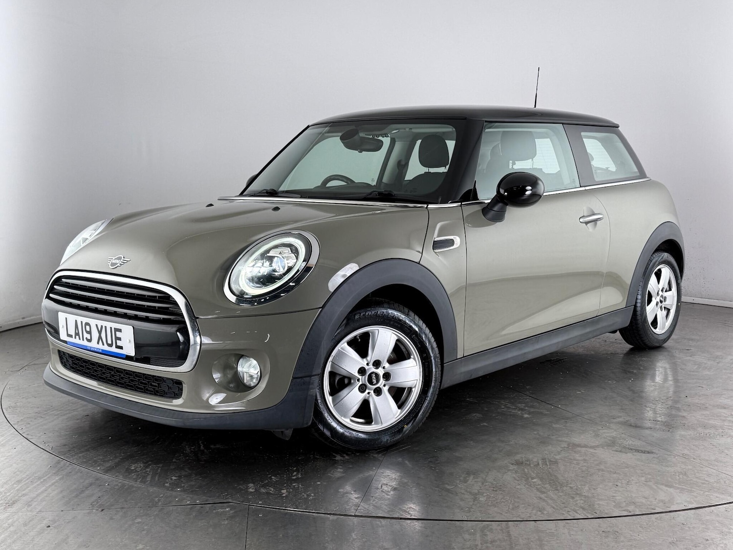Used MINI Hatch 2019 for sale - 76466957: Photo 43
