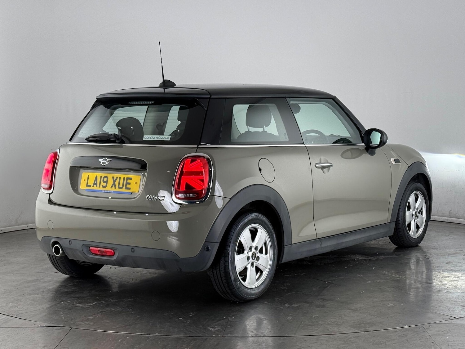 Used MINI Hatch 2019 for sale - 76466957: Photo 7