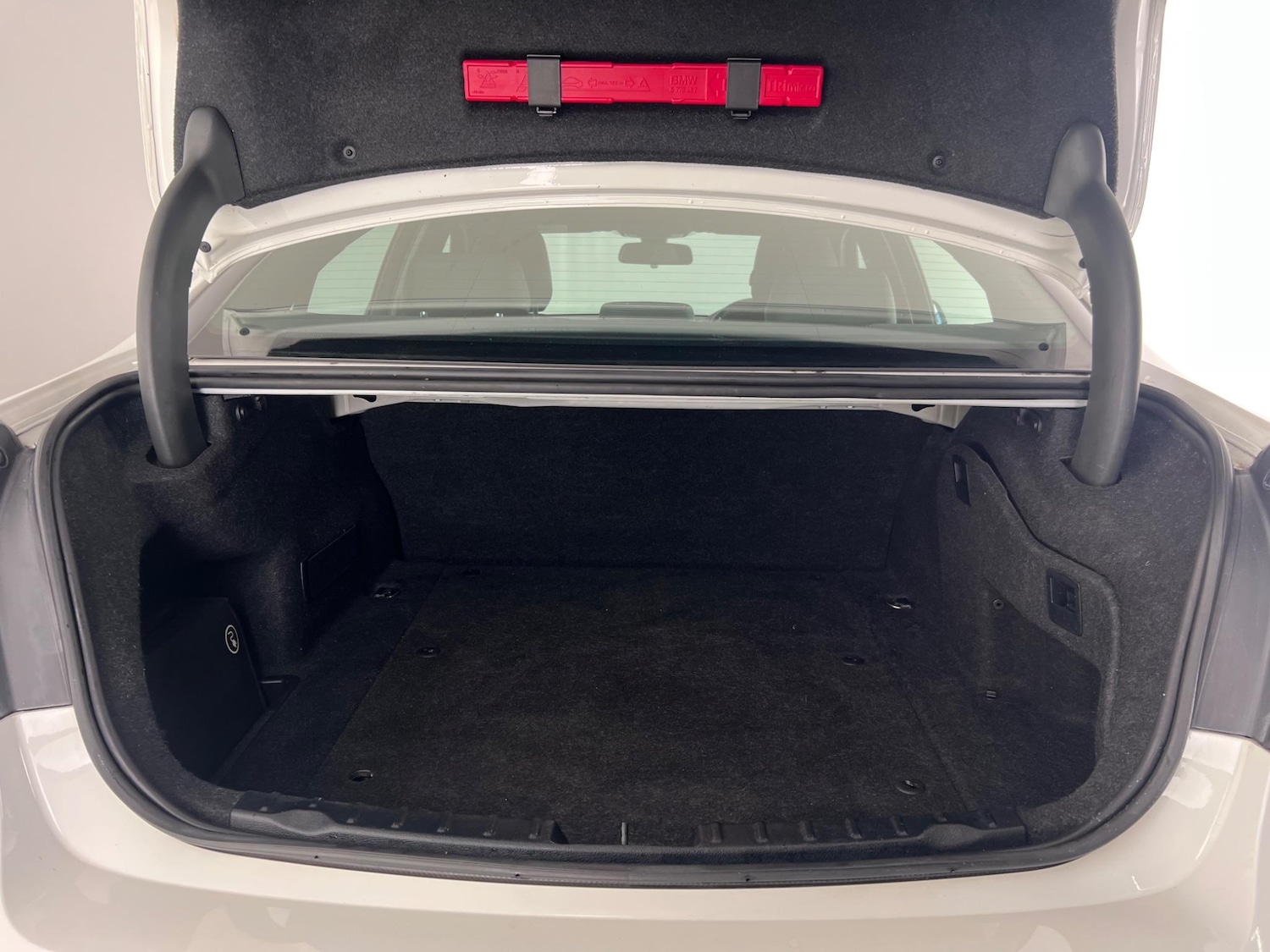 Used BMW 3 Series 2017 for sale - 76485815: Photo 13