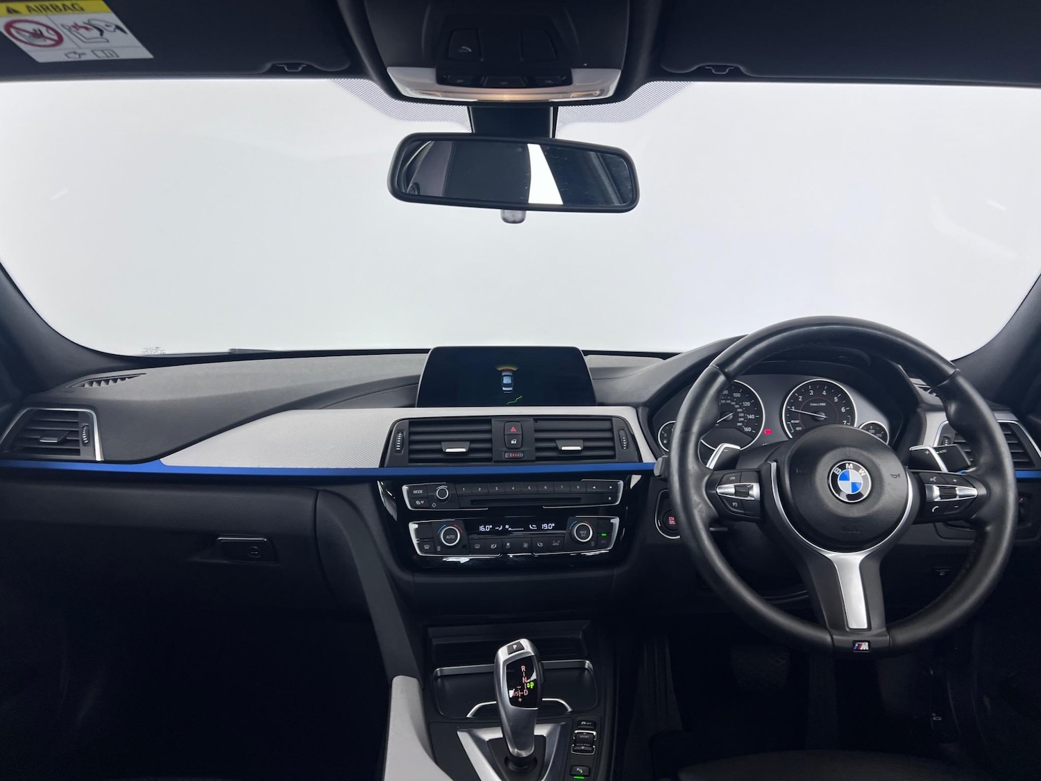 Used BMW 3 Series 2017 for sale - 76485815: Photo 22