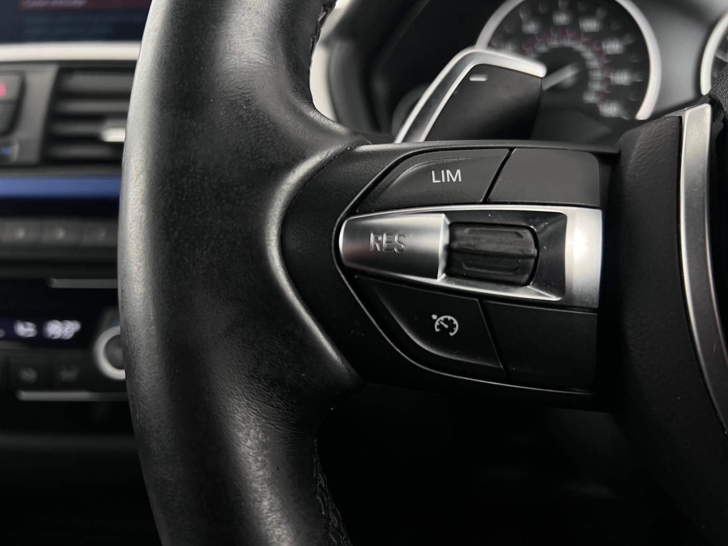 Used BMW 3 Series 2017 for sale - 76485815: Photo 23