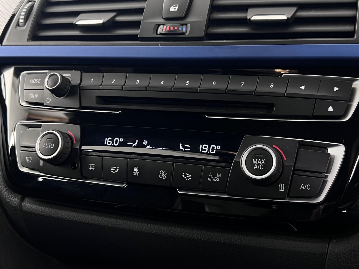 Used BMW 3 Series 2017 for sale - 76485815: Photo 38