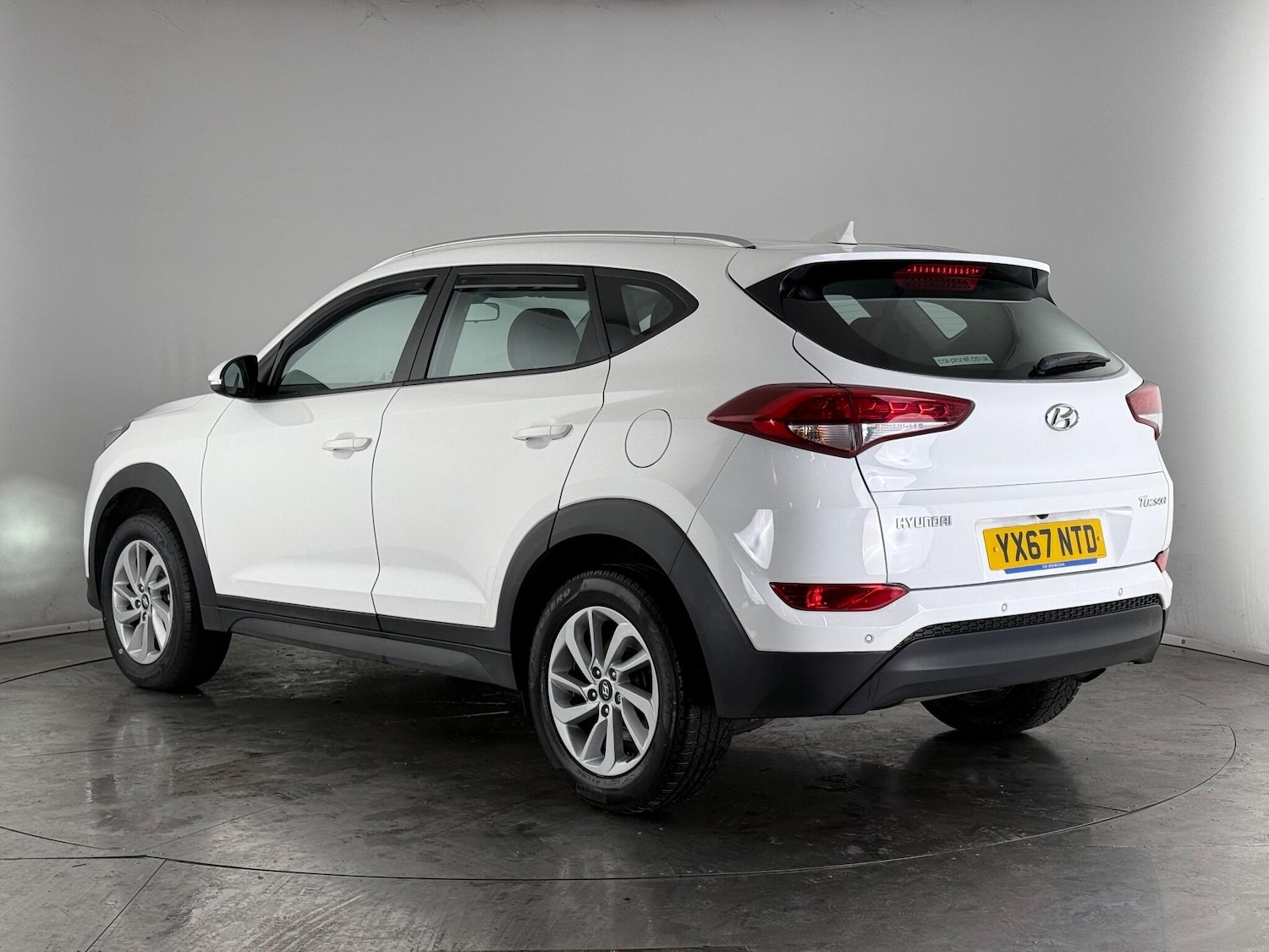 Used Hyundai TUCSON 2017 for sale - 76467236: Photo 2
