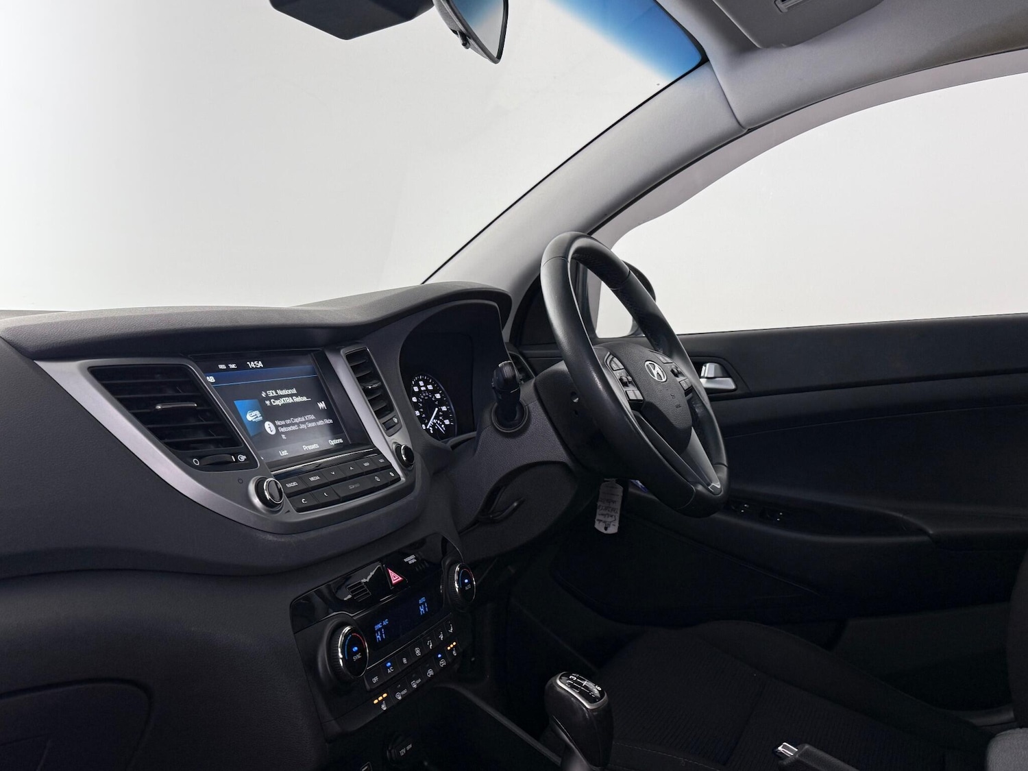 Used Hyundai TUCSON 2017 for sale - 76467236: Photo 31