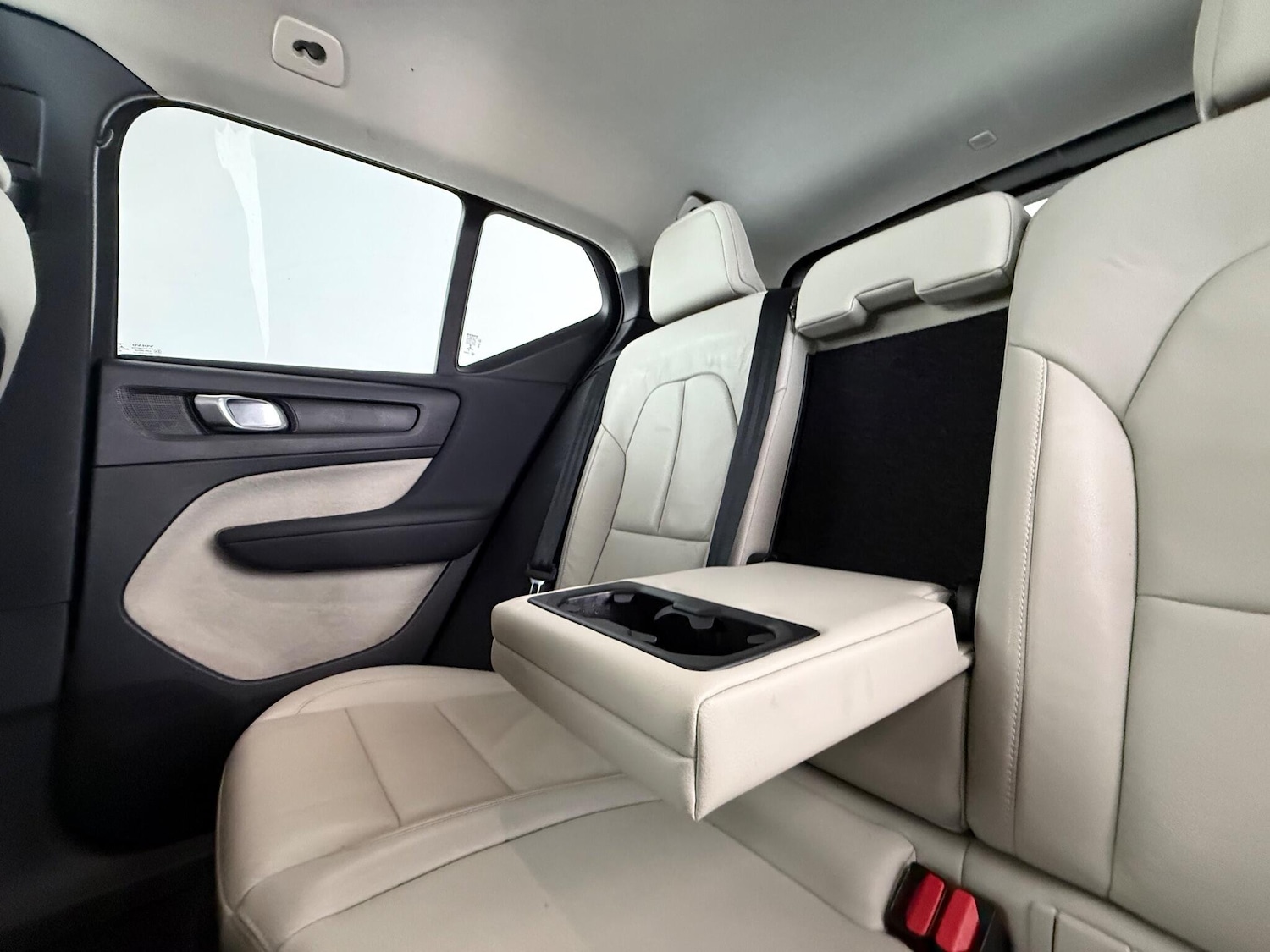 Used Volvo XC40 for sale - 77166449: Photo 14