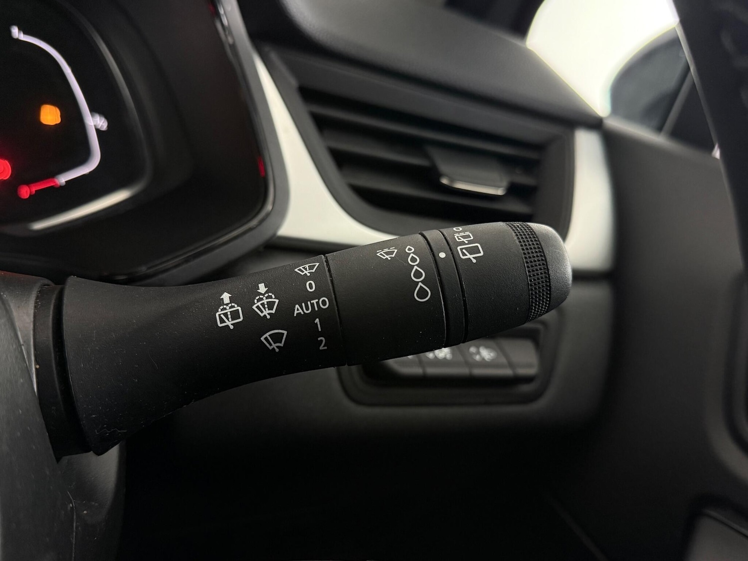 Used Renault Captur 2024 for sale - 77222705: Photo 18