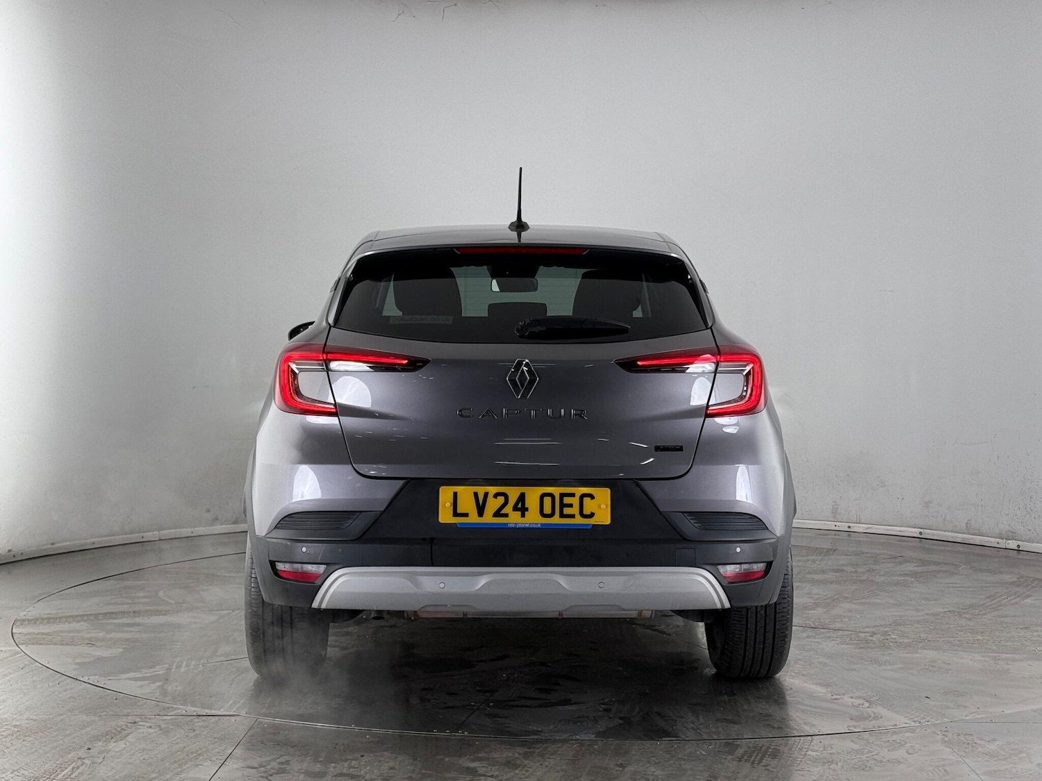 Used Renault Captur 2024 for sale - 77222705: Photo 5