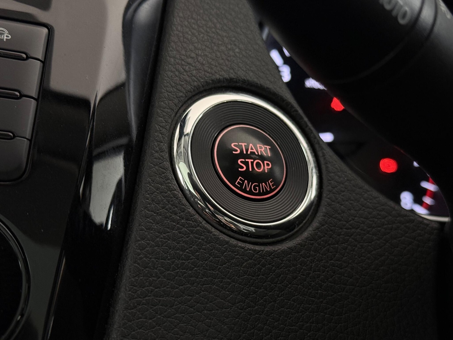 Used Nissan Qashqai 2019 for sale - 76666642: Photo 25