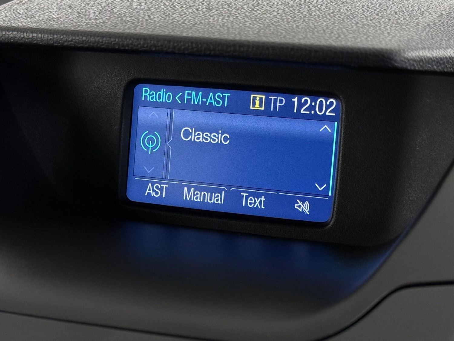 Used Ford Ecosport 2016 for sale - 77260013: Photo 25