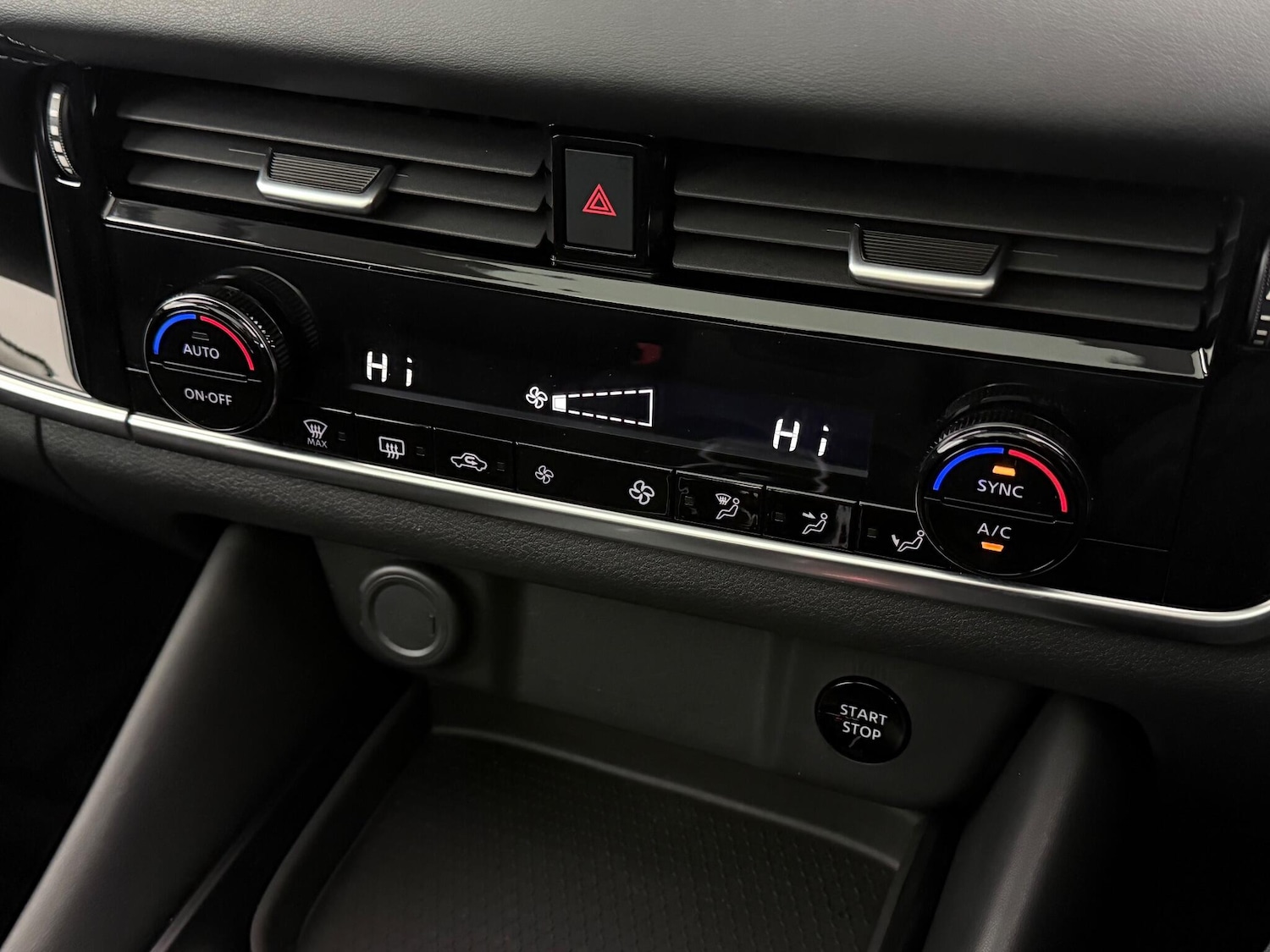 Used Nissan Qashqai 2022 for sale - 76800792: Photo 40