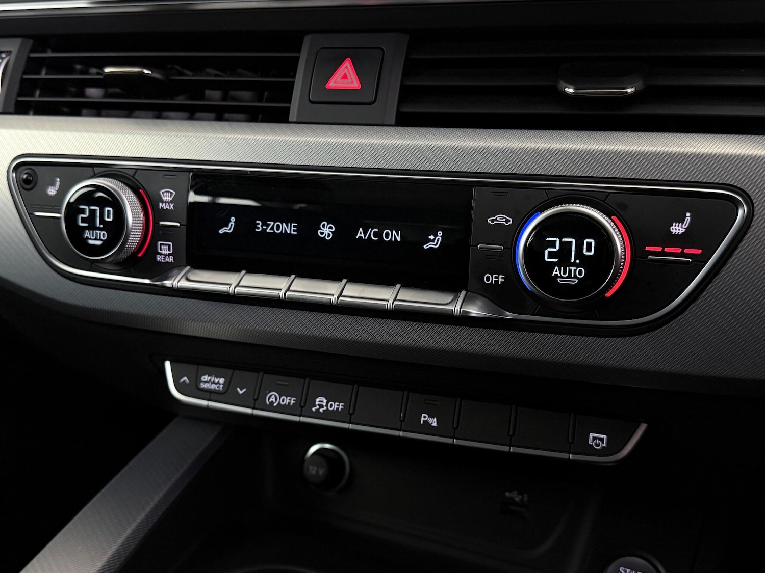 Used Audi A4 2022 for sale - 77243120: Photo 33