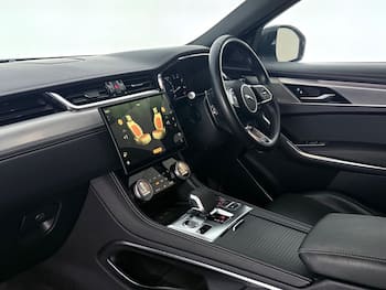 Used Jaguar F-Pace 2023 for sale - 79658526: Photo