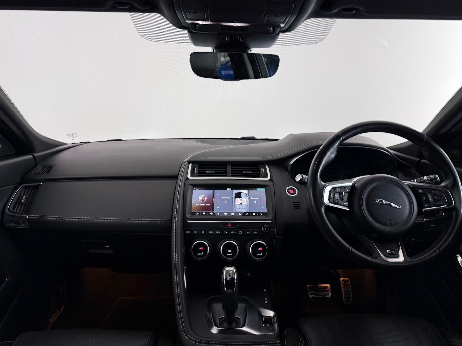 Used Jaguar E-Pace 2018 for sale - 77260056: Photo 16