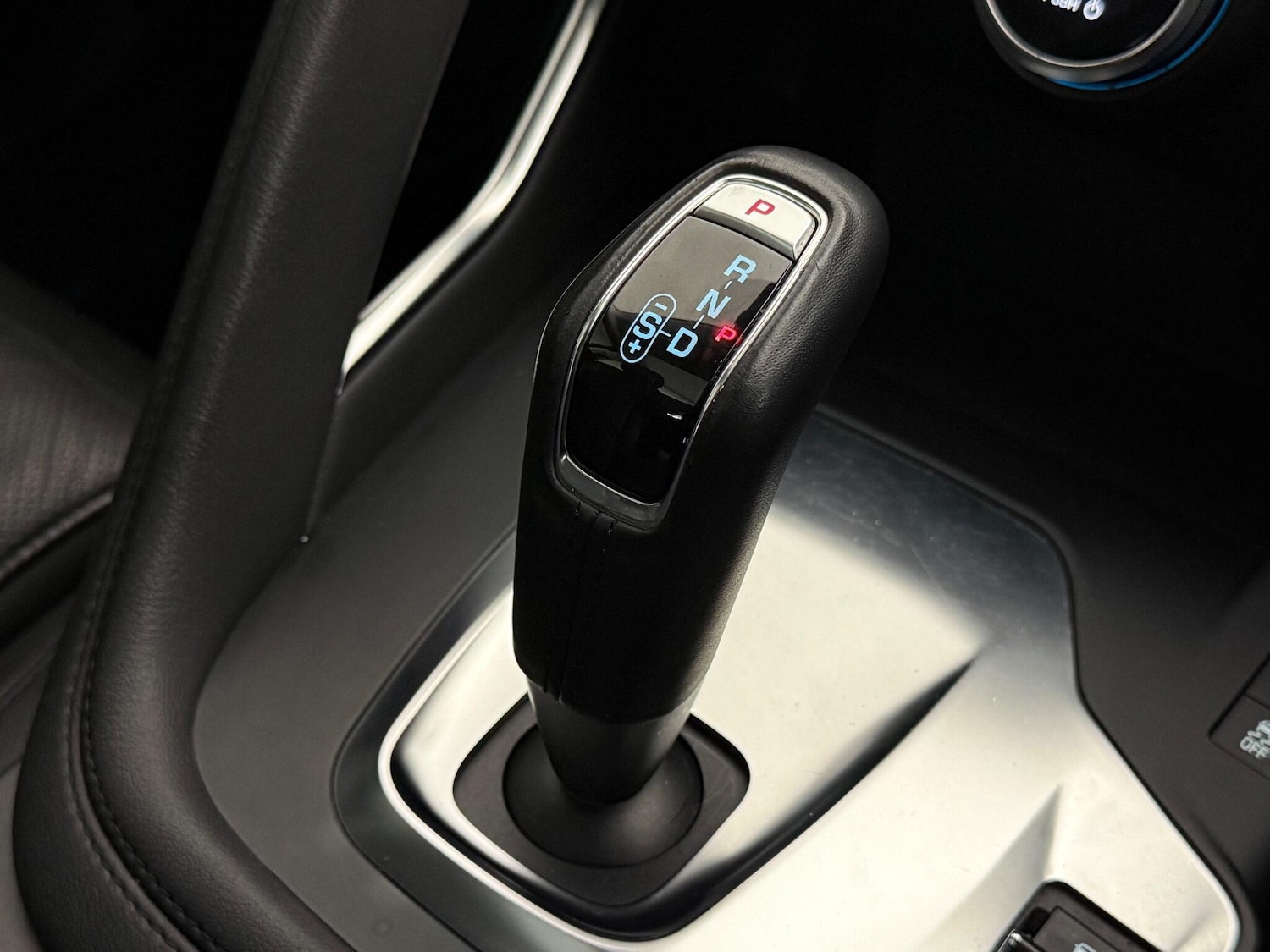 Used Jaguar E-Pace 2019 for sale - 77260602: Photo 34