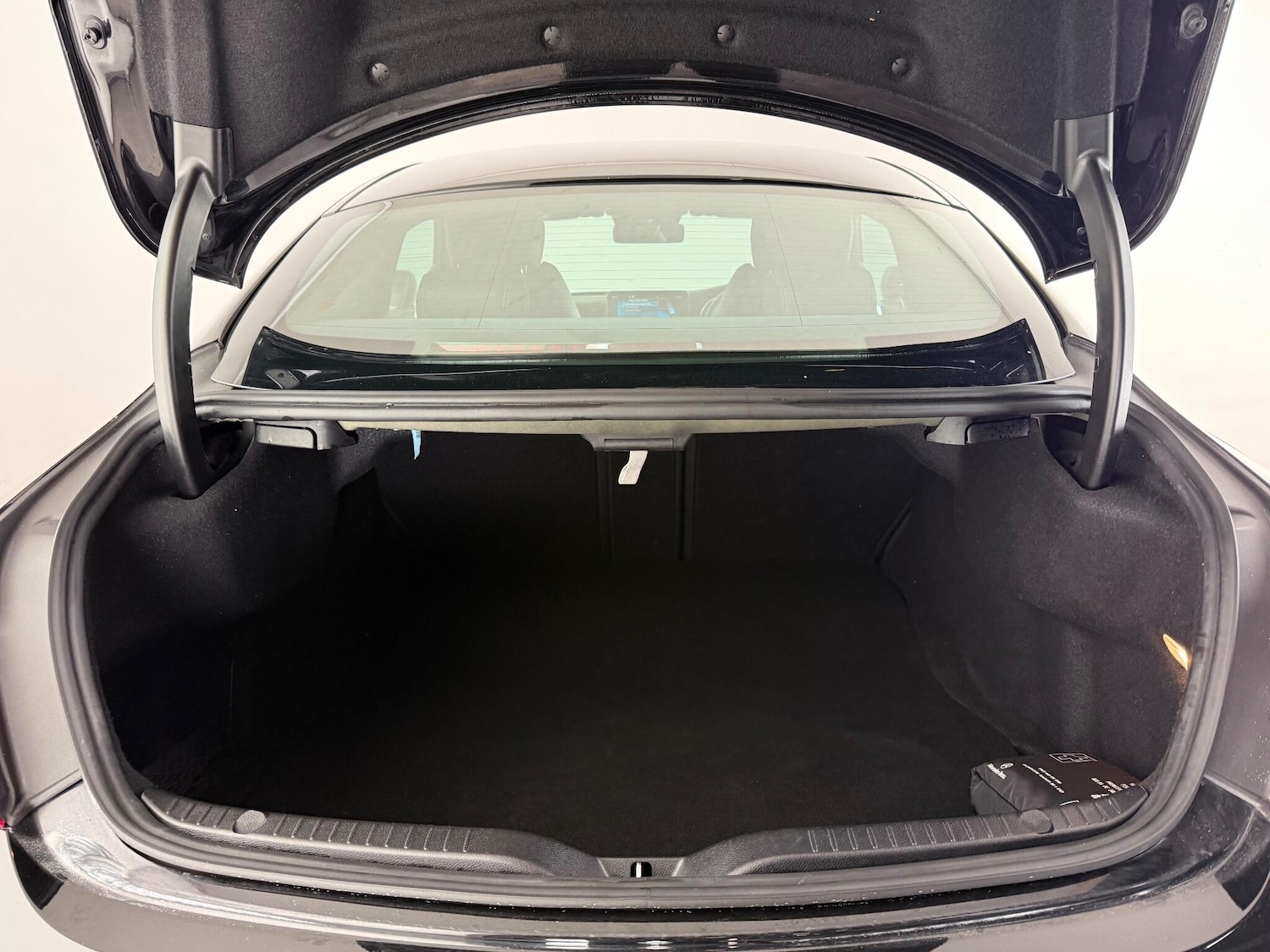 Used Mercedes-Benz C Class 2019 for sale - 76467006: Photo 11