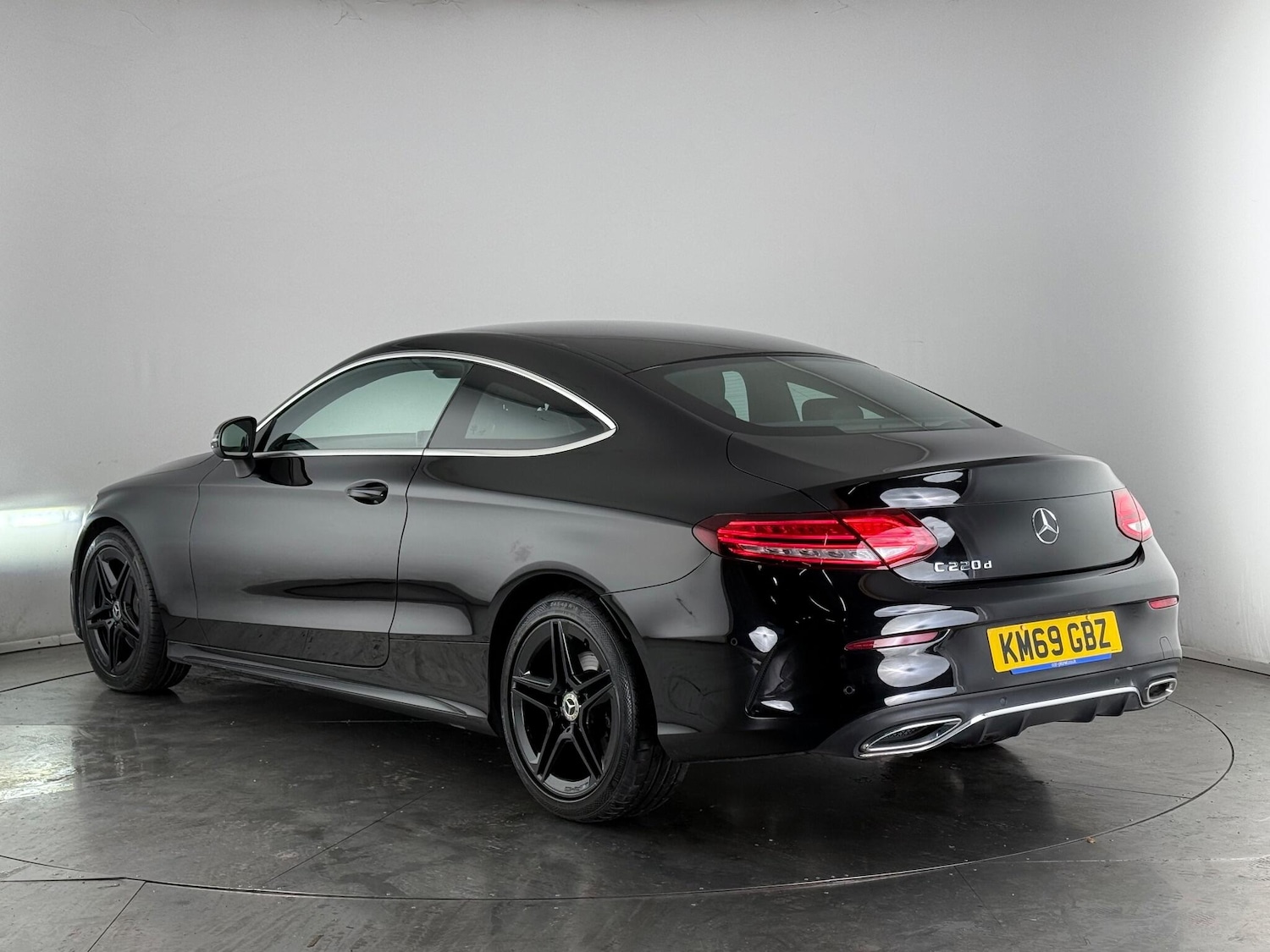 Used Mercedes-Benz C Class 2019 for sale - 76467006: Photo 4