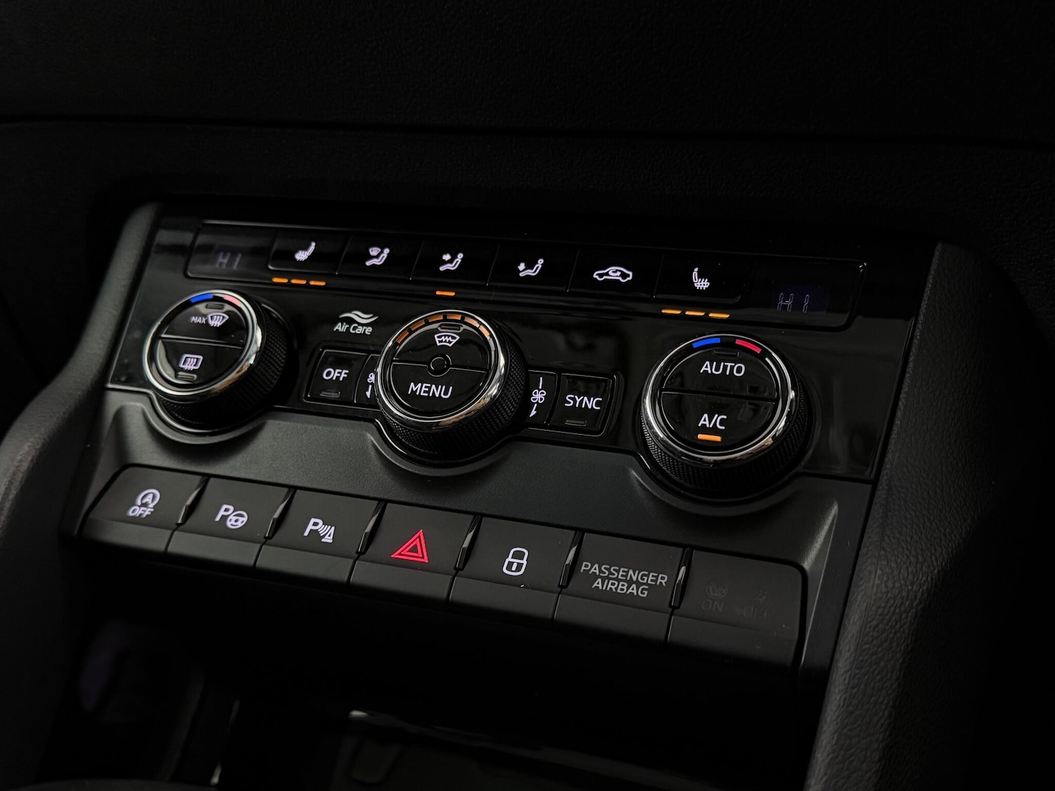 Used Skoda Karoq 2018 for sale - 77081896: Photo 42