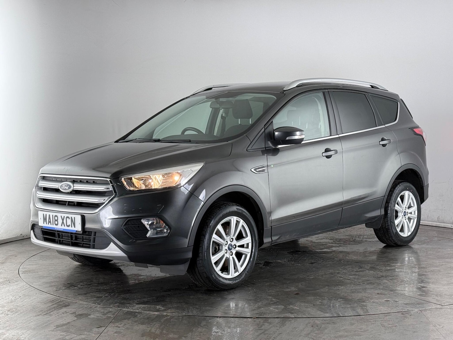 Used Ford Kuga 2018 for sale - 77182405: Photo 2