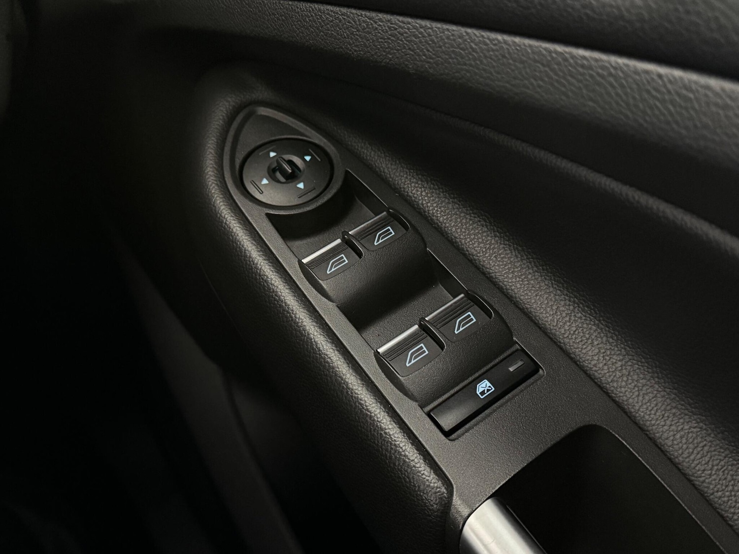 Used Ford Kuga 2018 for sale - 77182405: Photo 21