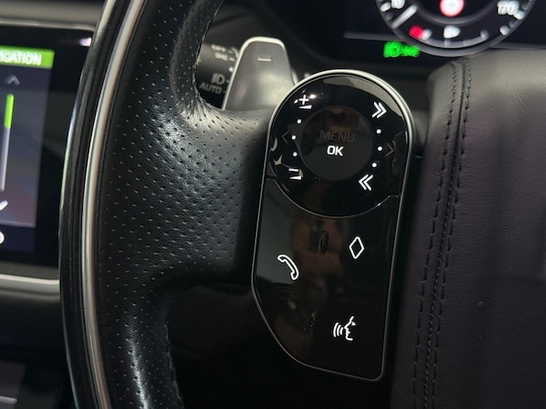 Used Land Rover Range Rover Velar 2018 for sale - 76019276: Photo 25