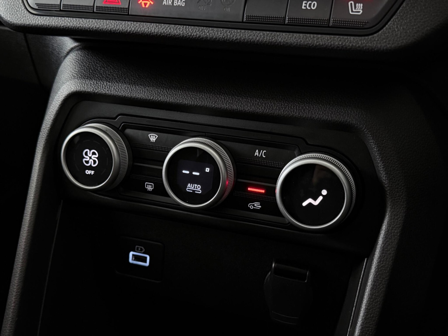 Used Dacia Jogger 2023 for sale - 77243653: Photo 29