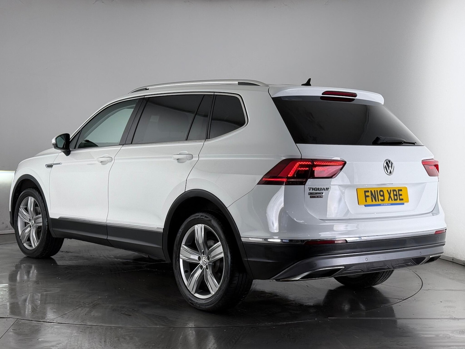 Used Volkswagen Tiguan Allspace 2019 for sale - 77292147: Photo 4