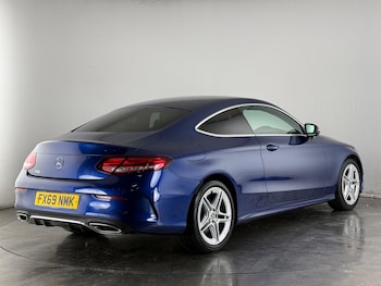 Used Mercedes-Benz C Class 2019 for sale - 77550819: Photo