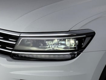 Used Volkswagen Tiguan 2020 for sale - 78637133: Photo