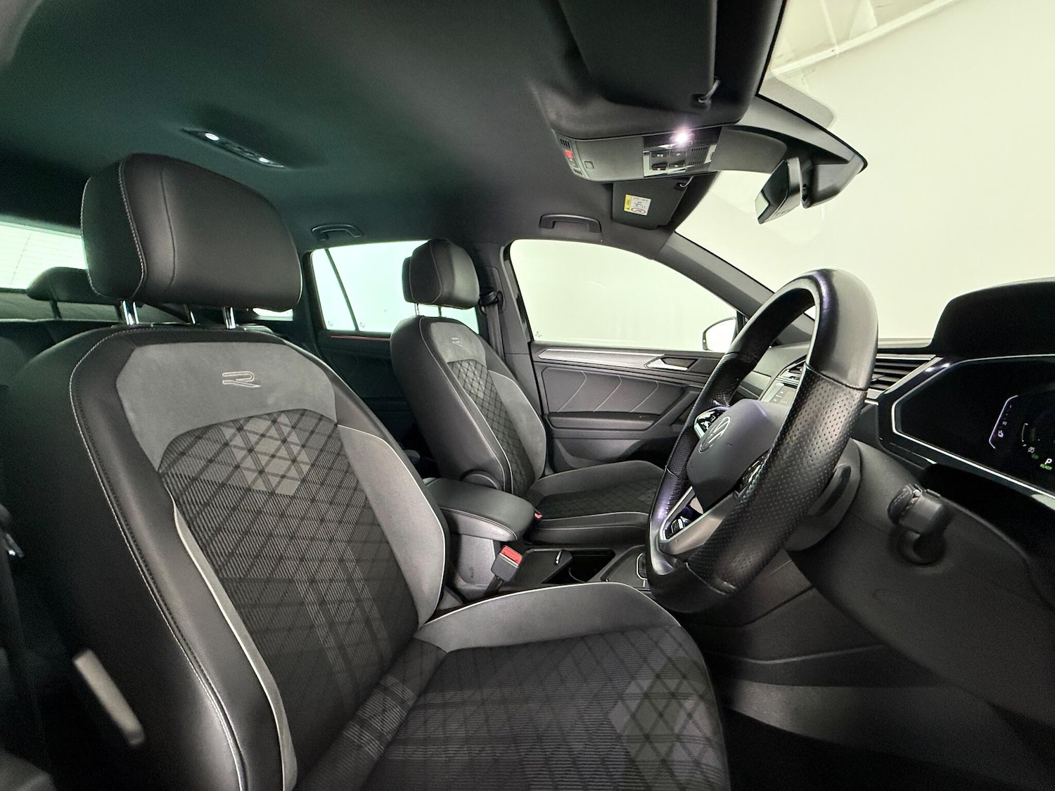 Used Volkswagen Tiguan 2021 for sale - 77182683: Photo 11