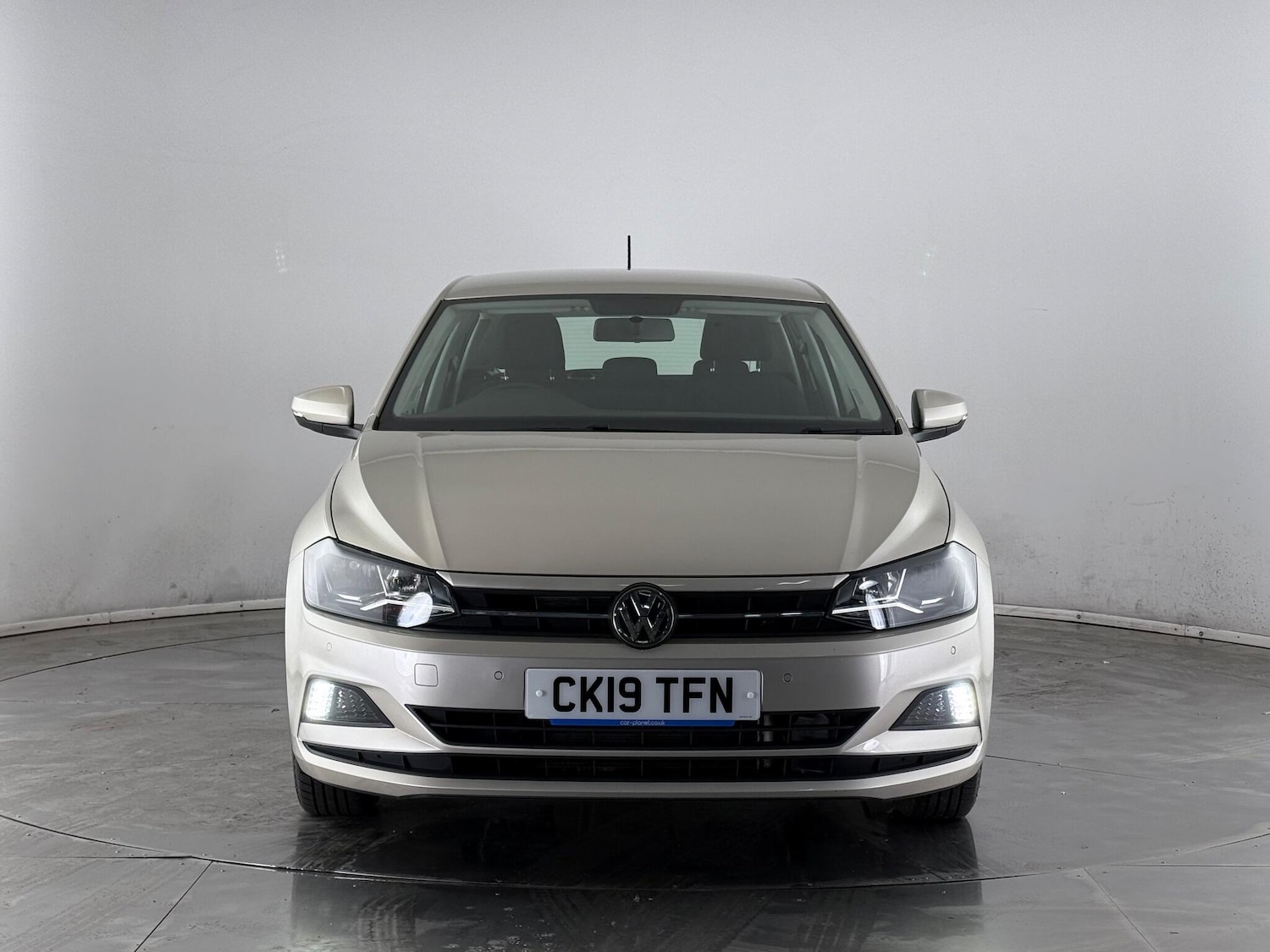 Used Volkswagen Polo 2019 for sale - 77260085: Photo 2