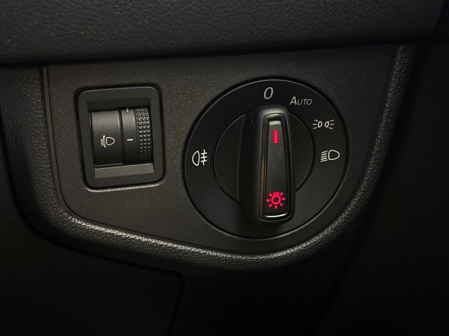 Used Volkswagen Polo 2019 for sale - 77260085: Photo 29