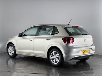 Used Volkswagen Polo 2019 for sale - 77260085: Photo