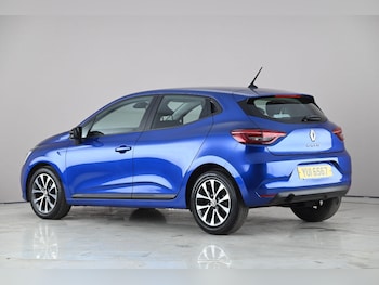 Used Renault Clio 2023 for sale - 77883640: Photo