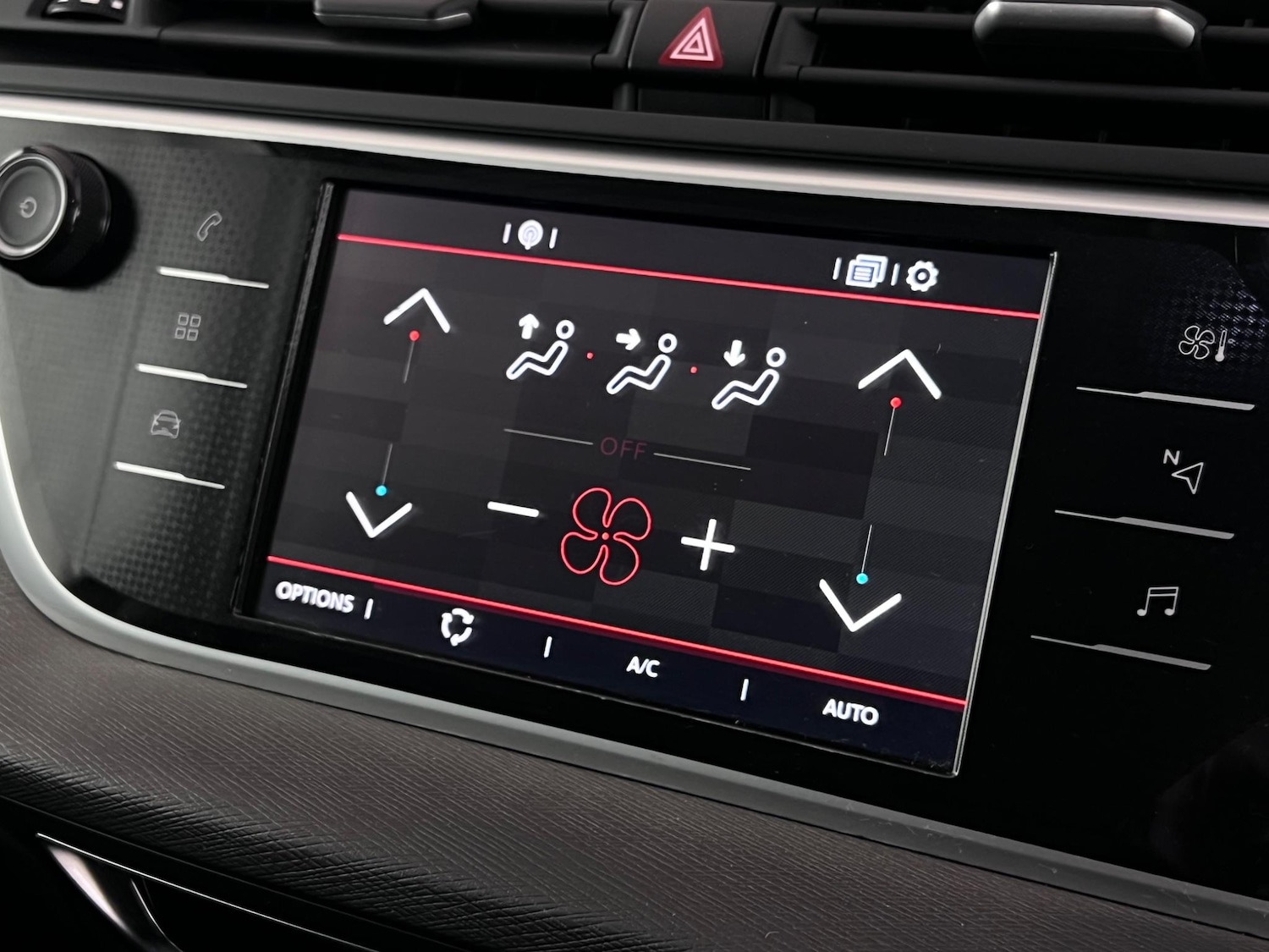 Used Citroen C4 Grand Picasso 2019 for sale - 77216847: Photo 17