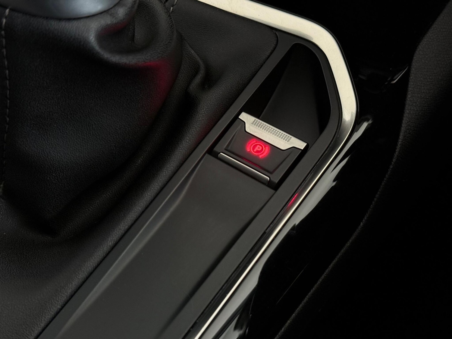 Used Peugeot 3008 2020 for sale - 77738803: Photo 31