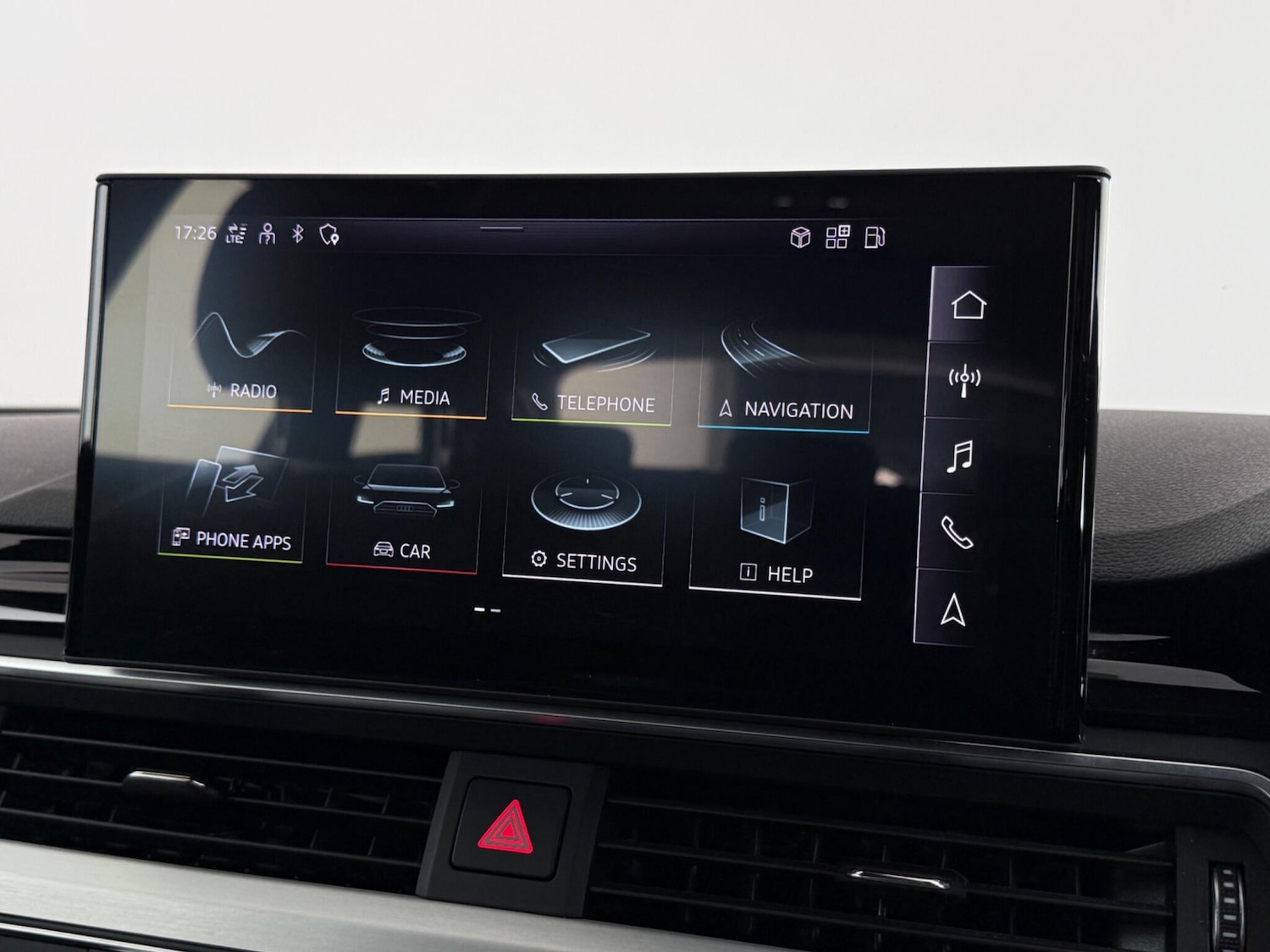 Used Audi A4 Avant 2020 for sale - 77332130: Photo 22