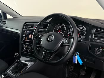 Used Volkswagen Golf 2020 for sale - 79590880: Photo
