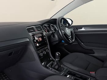 Used Volkswagen Golf 2020 for sale - 79590880: Photo