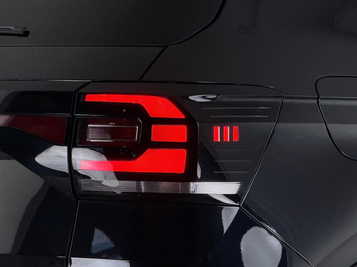 Used Volkswagen T-Cross 2019 for sale - 76466719: Photo 10