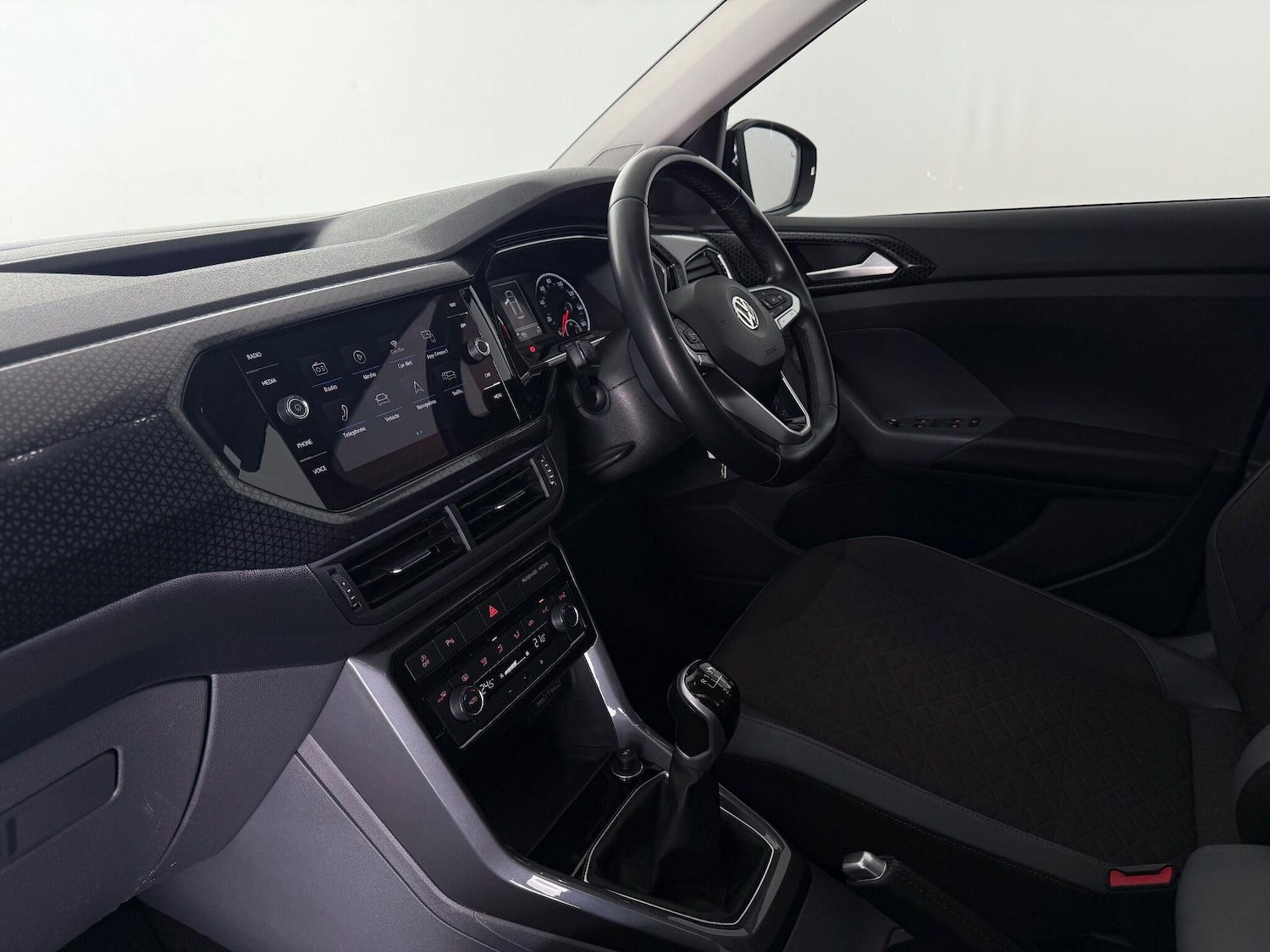 Used Volkswagen T-Cross 2019 for sale - 76466719: Photo 16