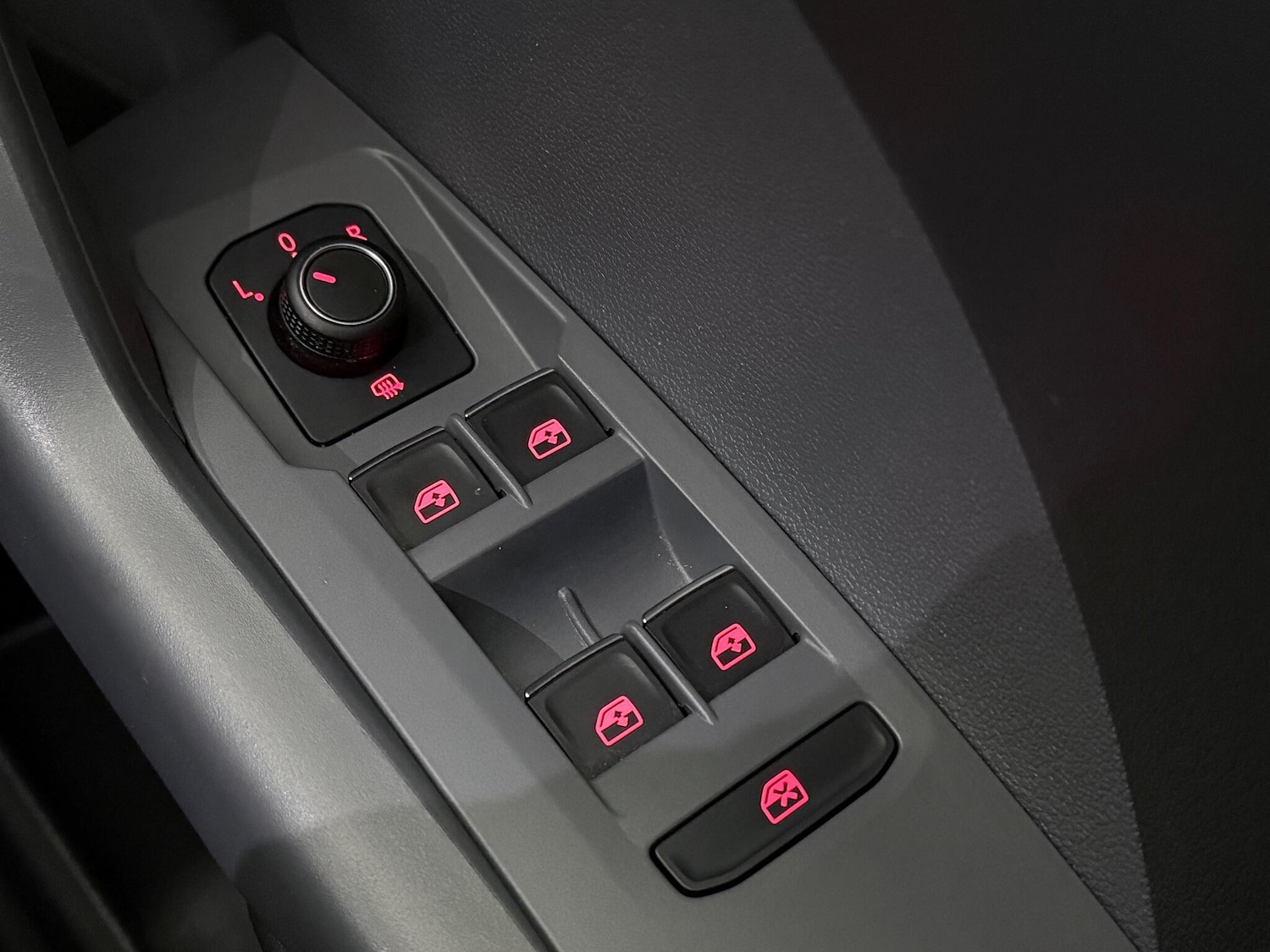 Used Volkswagen T-Cross 2019 for sale - 76466719: Photo 21