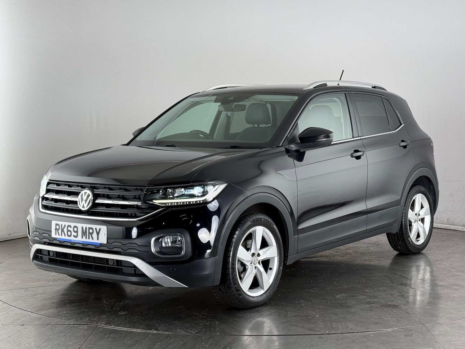 Used Volkswagen T-Cross 2019 for sale - 76466719: Photo 3