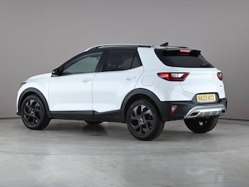 Used Kia Stonic 2023 for sale - 78232213: Photo