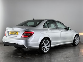 Used Mercedes-Benz C Class 2014 for sale - 77525204: Photo