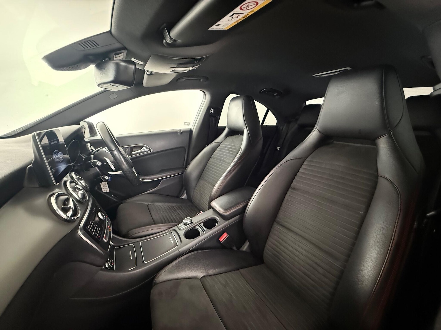 Used Mercedes-Benz CLA 2018 for sale - 76467131: Photo 17