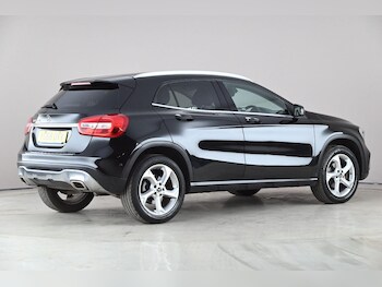 Used Mercedes-Benz GLA 2018 for sale - 78348639: Photo