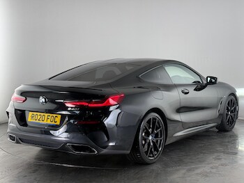 Used BMW 8 Series 2020 for sale - 77243642: Photo