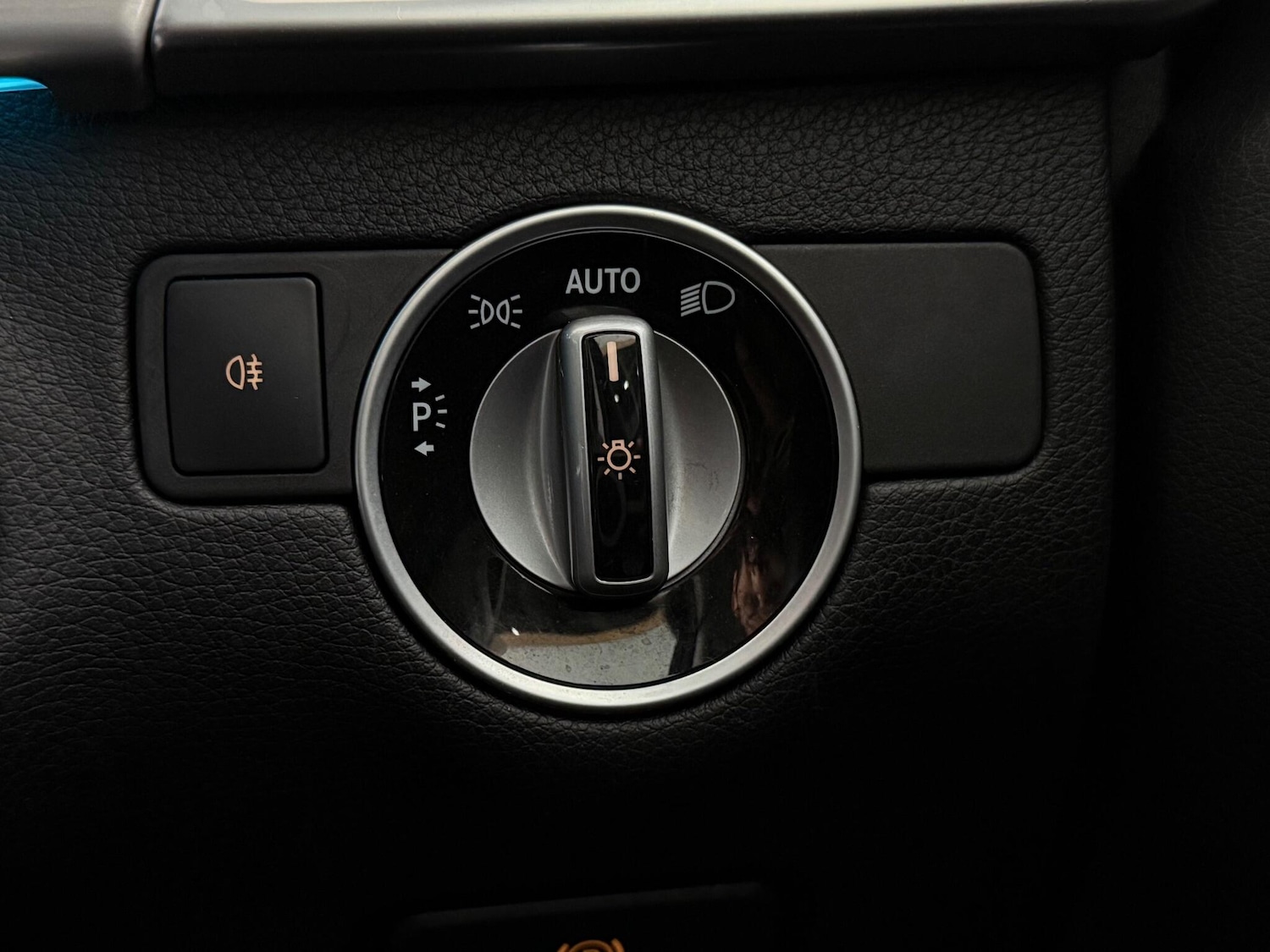 Used Mercedes-Benz GLE 2017 for sale - 77260500: Photo 26