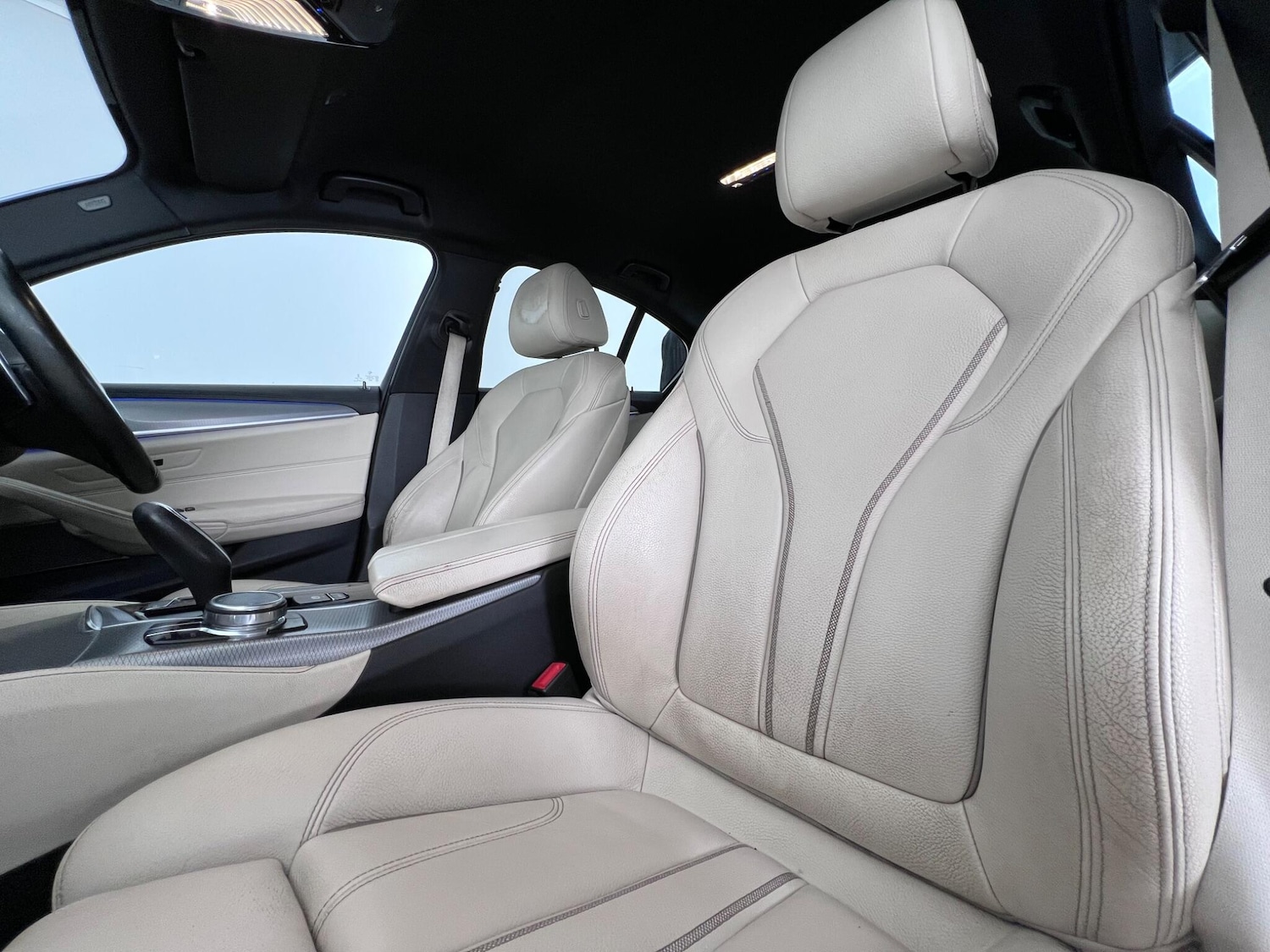 Used BMW 5 Series 2017 for sale - 78148376: Photo 12