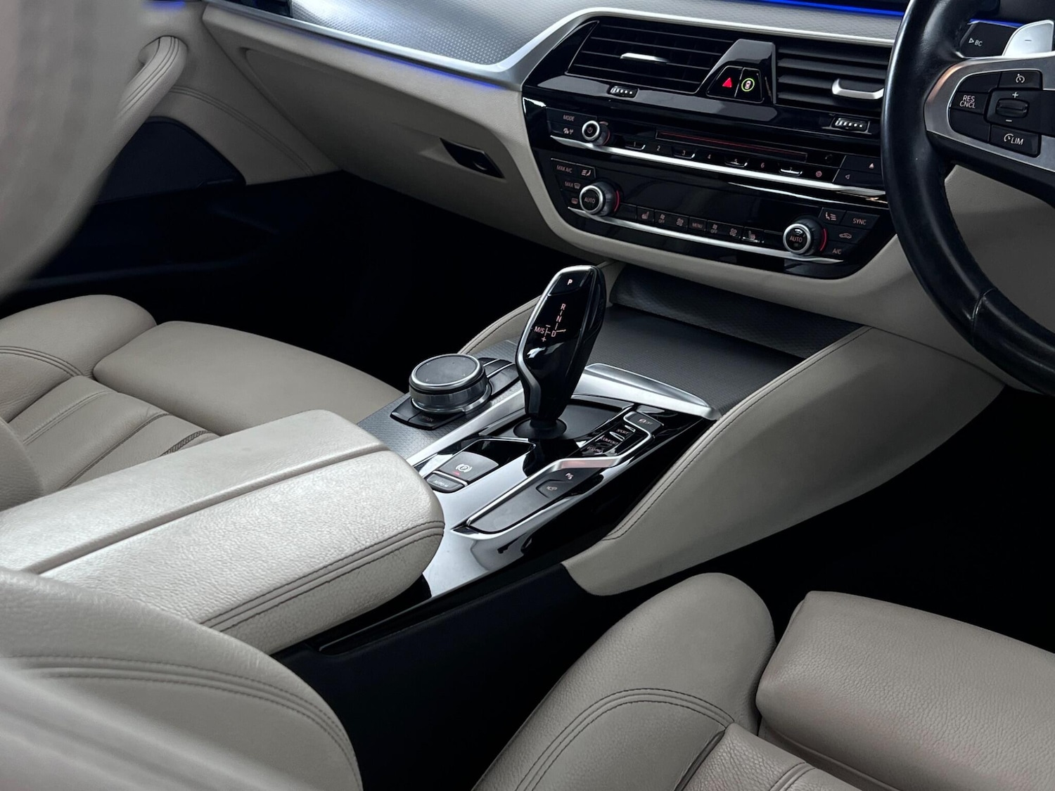 Used BMW 5 Series 2017 for sale - 78148376: Photo 27